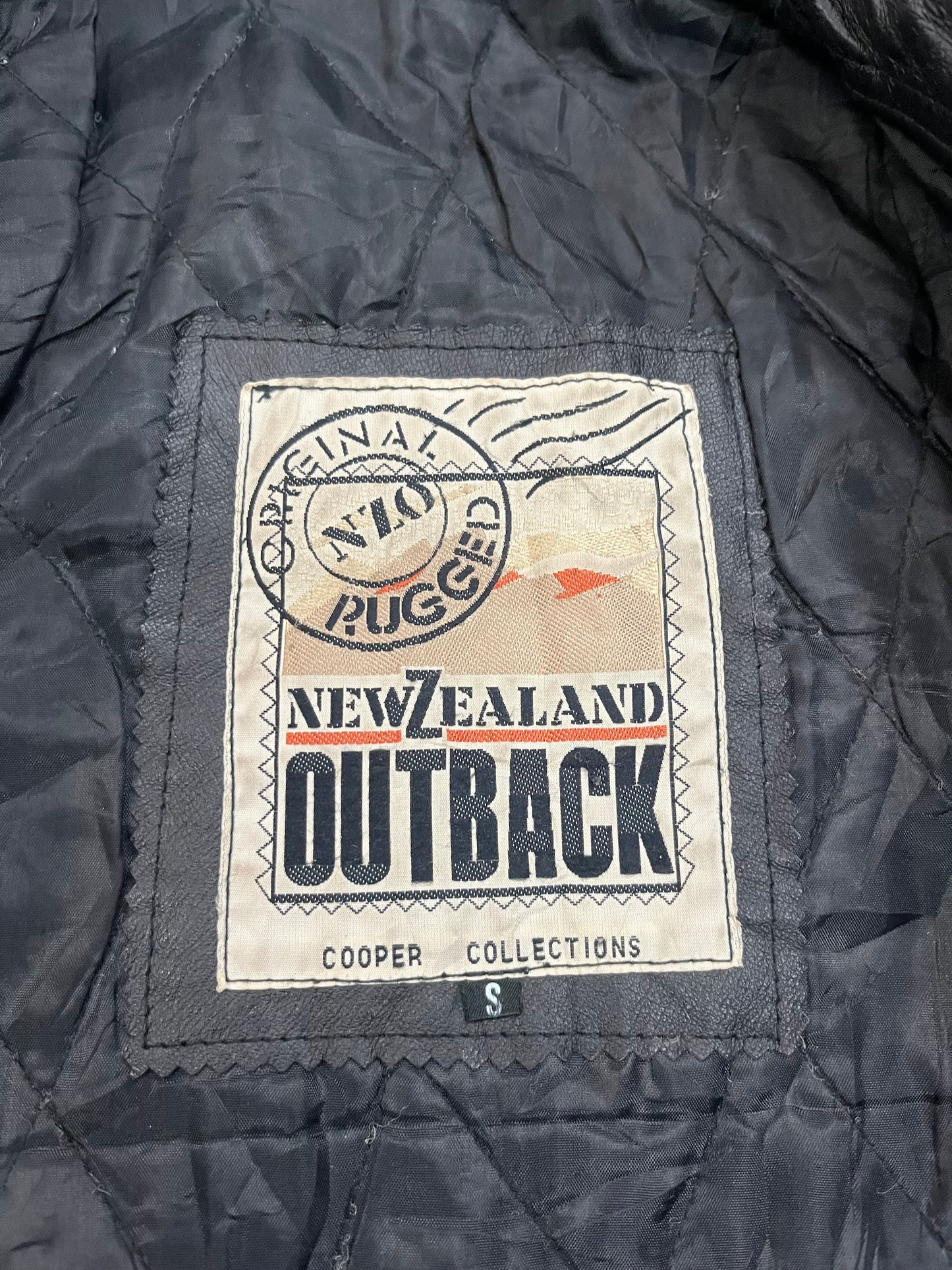 BLACK LEATHER JACKET | SIZE S