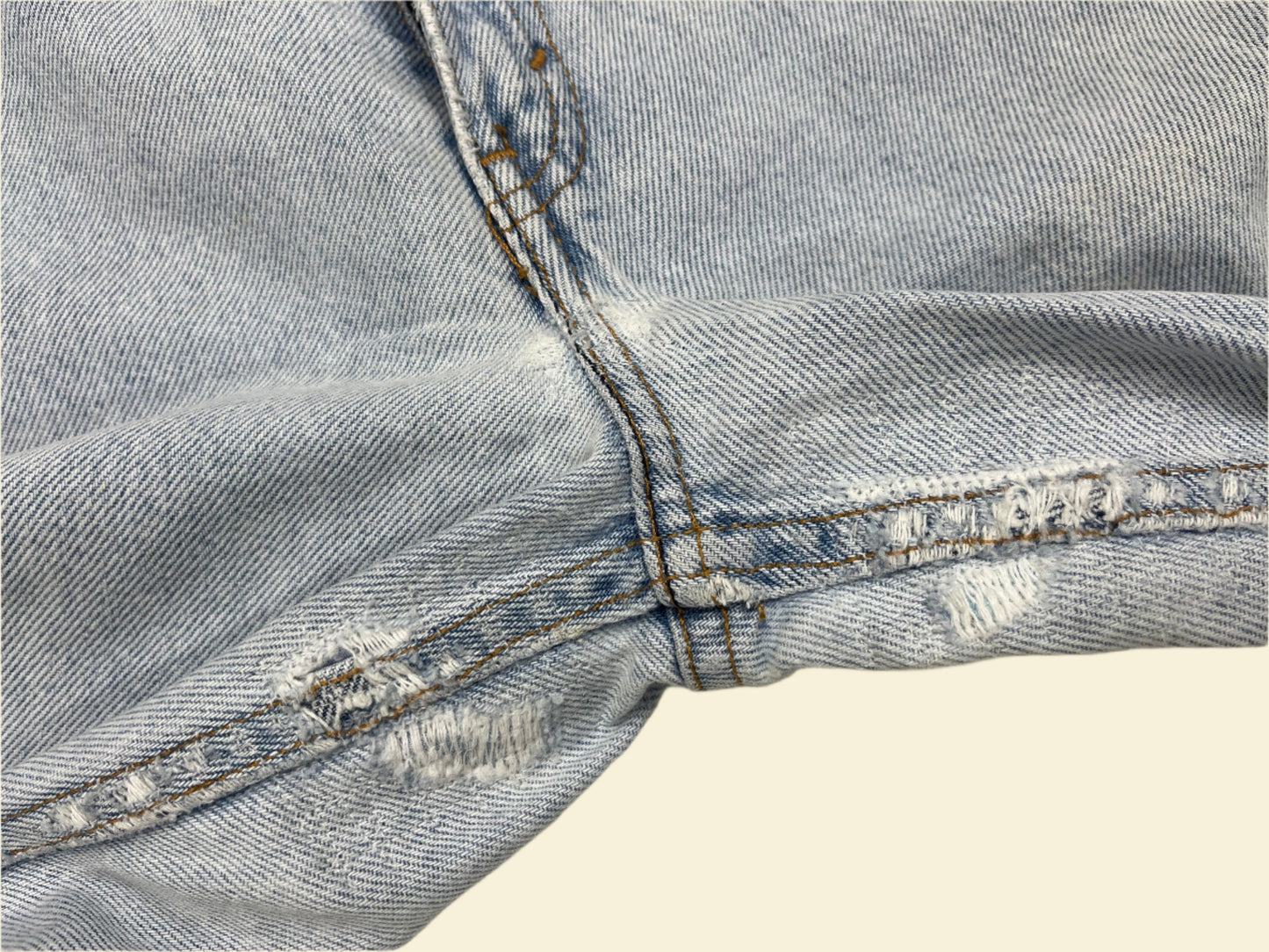 550 VINTAGE LEVI'S | SIZE 10
