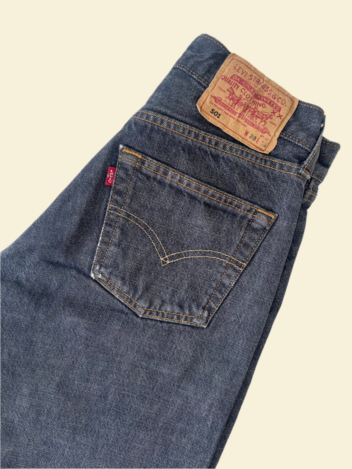 501 VINTAGE LEVI'S | SIZE W28